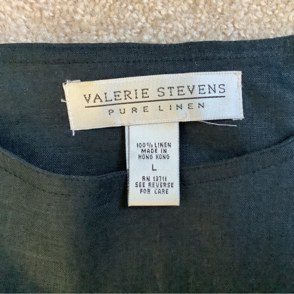 Valerie Stevens Black Linen Loose Fit Tank Top - Picture 3 of 3